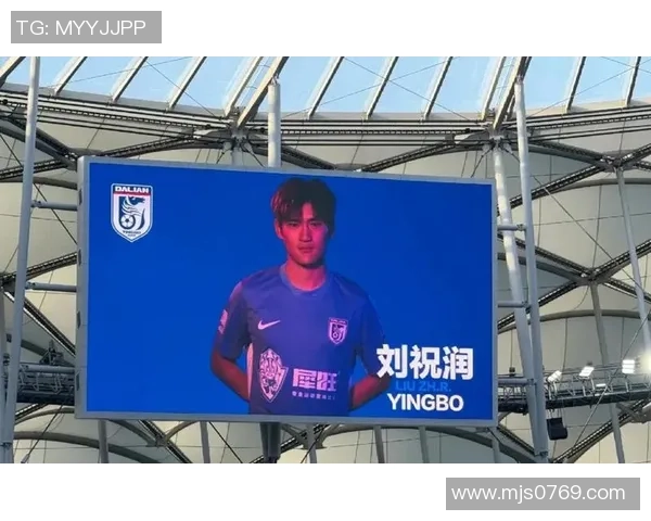 世界足球明星携手慈善事业点亮希望之光助力社会发展