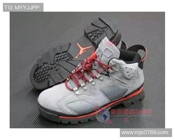 穿足球鞋登山的奇妙体验探秘与挑战的完美结合 穿足球鞋登山的奇妙体验探秘与挑战的完美结合